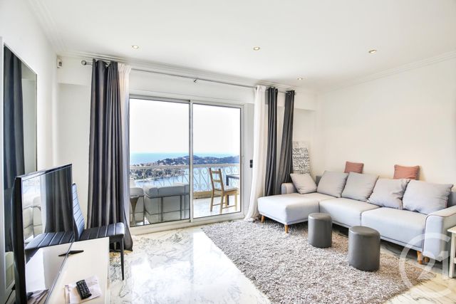 Afficher la photo en grand Appartement F3 à vendre - 3 pièces - 71.02 m2 - VILLEFRANCHE SUR MER - 06 - PROVENCE-ALPES-COTE-D-AZUR - Century 21 Lafage Transactions