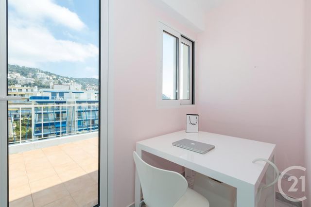 Afficher la photo en grand Appartement F3 à vendre - 3 pièces - 78.62 m2 - NICE - 06 - PROVENCE-ALPES-COTE-D-AZUR - Century 21 Lafage Transactions