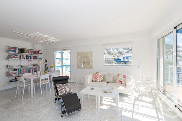 Afficher la photo en grand Appartement F3 à vendre - 3 pièces - 78.62 m2 - NICE - 06 - PROVENCE-ALPES-COTE-D-AZUR - Century 21 Lafage Transactions
