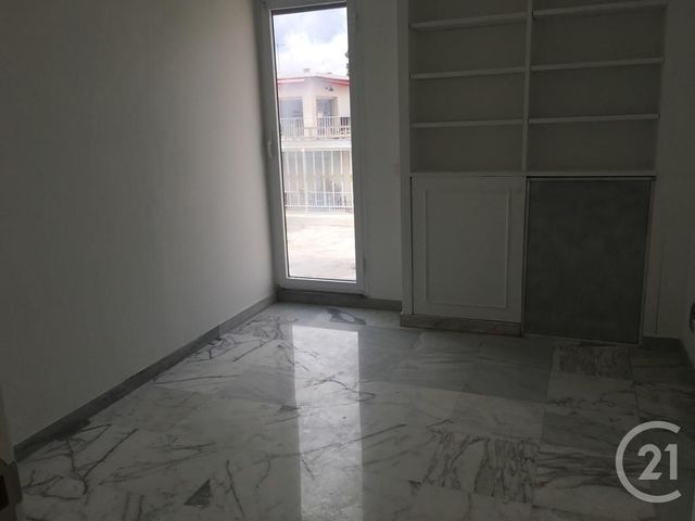 Afficher la photo en grand Appartement F4 à louer - 4 pièces - 92.0 m2 - NICE - 06 - PROVENCE-ALPES-COTE-D-AZUR - Century 21 Lafage Transactions