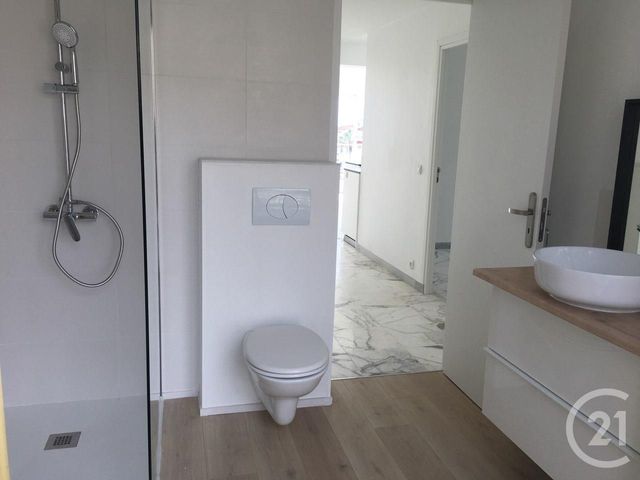 Afficher la photo en grand Appartement F4 à louer - 4 pièces - 92.0 m2 - NICE - 06 - PROVENCE-ALPES-COTE-D-AZUR - Century 21 Lafage Transactions