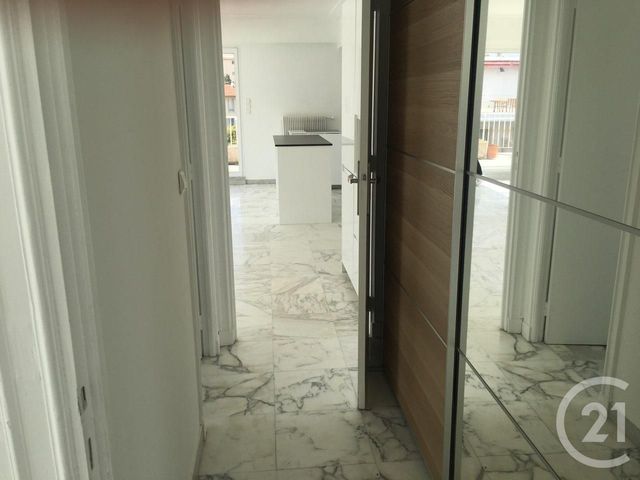 Afficher la photo en grand Appartement F4 à louer - 4 pièces - 92.0 m2 - NICE - 06 - PROVENCE-ALPES-COTE-D-AZUR - Century 21 Lafage Transactions