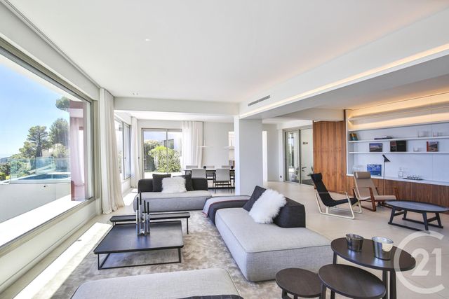 maison à vendre - 6 pièces - 460.0 m2 - VILLEFRANCHE SUR MER - 06 - PROVENCE-ALPES-COTE-D-AZUR - Century 21 Lafage Transactions maison à vendre - 6 pièces - 460.0 m2 - VILLEFRANCHE SUR MER - 06 - PROVENCE-ALPES-COTE-D-AZUR - Century 21 Lafage Transactions
