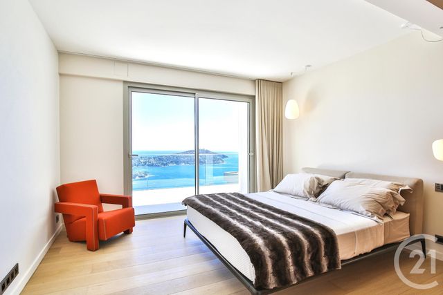 maison à vendre - 6 pièces - 460.0 m2 - VILLEFRANCHE SUR MER - 06 - PROVENCE-ALPES-COTE-D-AZUR - Century 21 Lafage Transactions maison à vendre - 6 pièces - 460.0 m2 - VILLEFRANCHE SUR MER - 06 - PROVENCE-ALPES-COTE-D-AZUR - Century 21 Lafage Transactions