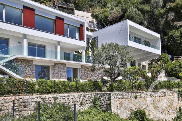 maison à vendre - 6 pièces - 460.0 m2 - VILLEFRANCHE SUR MER - 06 - PROVENCE-ALPES-COTE-D-AZUR - Century 21 Lafage Transactions maison à vendre - 6 pièces - 460.0 m2 - VILLEFRANCHE SUR MER - 06 - PROVENCE-ALPES-COTE-D-AZUR - Century 21 Lafage Transactions