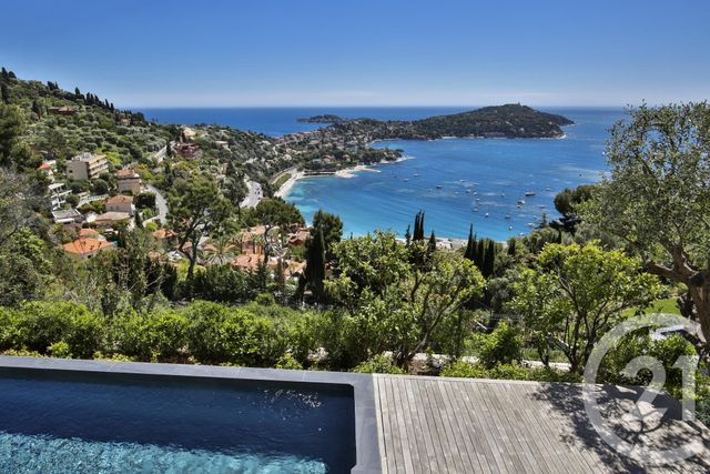 maison à vendre - 6 pièces - 460.0 m2 - VILLEFRANCHE SUR MER - 06 - PROVENCE-ALPES-COTE-D-AZUR - Century 21 Lafage Transactions maison à vendre - 6 pièces - 460.0 m2 - VILLEFRANCHE SUR MER - 06 - PROVENCE-ALPES-COTE-D-AZUR - Century 21 Lafage Transactions