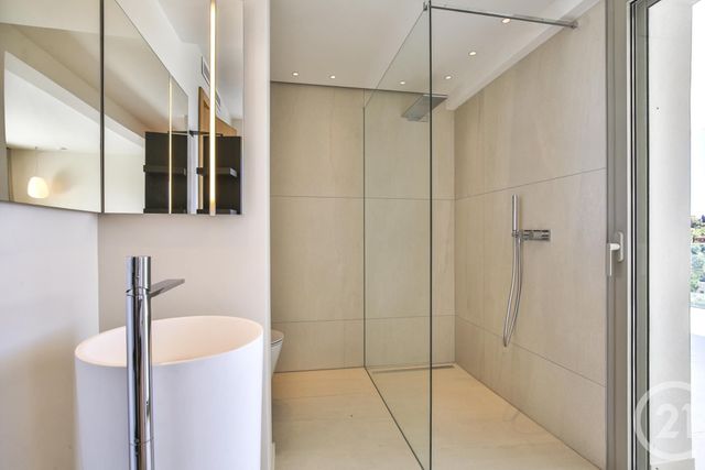 maison à vendre - 6 pièces - 460.0 m2 - VILLEFRANCHE SUR MER - 06 - PROVENCE-ALPES-COTE-D-AZUR - Century 21 Lafage Transactions maison à vendre - 6 pièces - 460.0 m2 - VILLEFRANCHE SUR MER - 06 - PROVENCE-ALPES-COTE-D-AZUR - Century 21 Lafage Transactions