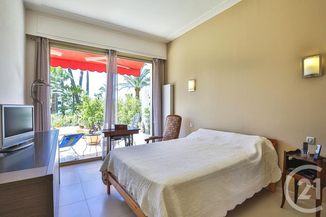 Appartement F2 à vendre - 2 pièces - 63.46 m2 - NICE - 06 - PROVENCE-ALPES-COTE-D-AZUR - Century 21 Lafage Transactions Appartement F2 à vendre - 2 pièces - 63.46 m2 - NICE - 06 - PROVENCE-ALPES-COTE-D-AZUR - Century 21 Lafage Transactions