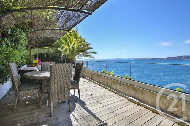 Appartement F3 à vendre - 3 pièces - 69.0 m2 - NICE - 06 - PROVENCE-ALPES-COTE-D-AZUR - Century 21 Lafage Transactions Appartement F3 à vendre - 3 pièces - 69.0 m2 - NICE - 06 - PROVENCE-ALPES-COTE-D-AZUR - Century 21 Lafage Transactions