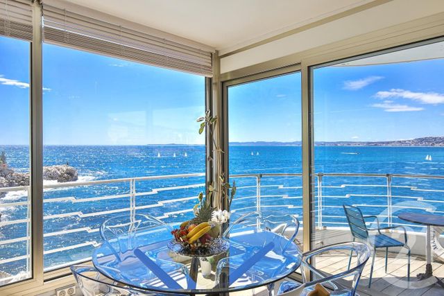 Appartement F3 à vendre - 3 pièces - 69.0 m2 - NICE - 06 - PROVENCE-ALPES-COTE-D-AZUR - Century 21 Lafage Transactions Appartement F3 à vendre - 3 pièces - 69.0 m2 - NICE - 06 - PROVENCE-ALPES-COTE-D-AZUR - Century 21 Lafage Transactions