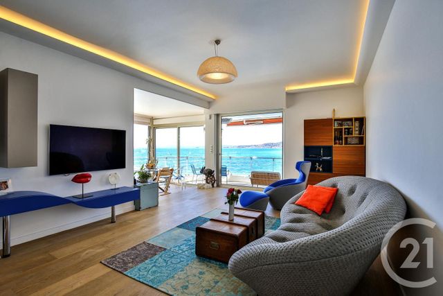 Appartement F3 à vendre - 3 pièces - 69.0 m2 - NICE - 06 - PROVENCE-ALPES-COTE-D-AZUR - Century 21 Lafage Transactions Appartement F3 à vendre - 3 pièces - 69.0 m2 - NICE - 06 - PROVENCE-ALPES-COTE-D-AZUR - Century 21 Lafage Transactions
