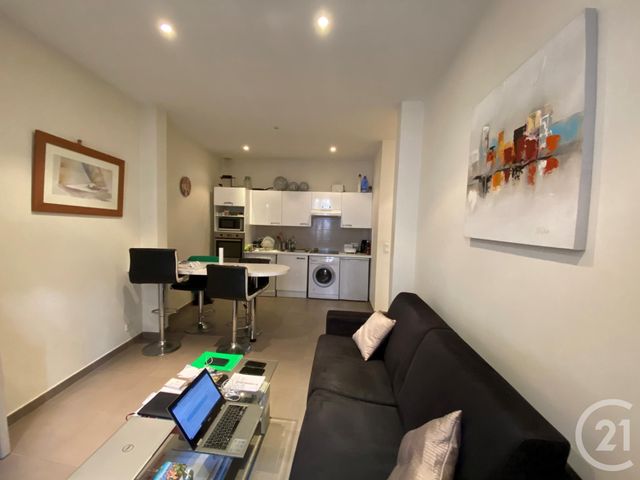 Appartement F2 à louer - 2 pièces - 40.0 m2 - BEAUSOLEIL - 06 - PROVENCE-ALPES-COTE-D-AZUR - Century 21 Lafage Transactions Appartement F2 à louer - 2 pièces - 40.0 m2 - BEAUSOLEIL - 06 - PROVENCE-ALPES-COTE-D-AZUR - Century 21 Lafage Transactions
