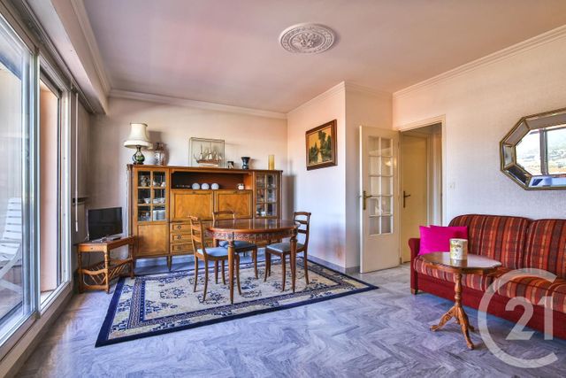 Appartement F2 à louer - 2 pièces - 51.01 m2 - NICE - 06 - PROVENCE-ALPES-COTE-D-AZUR - Century 21 Lafage Transactions Appartement F2 à louer - 2 pièces - 51.01 m2 - NICE - 06 - PROVENCE-ALPES-COTE-D-AZUR - Century 21 Lafage Transactions