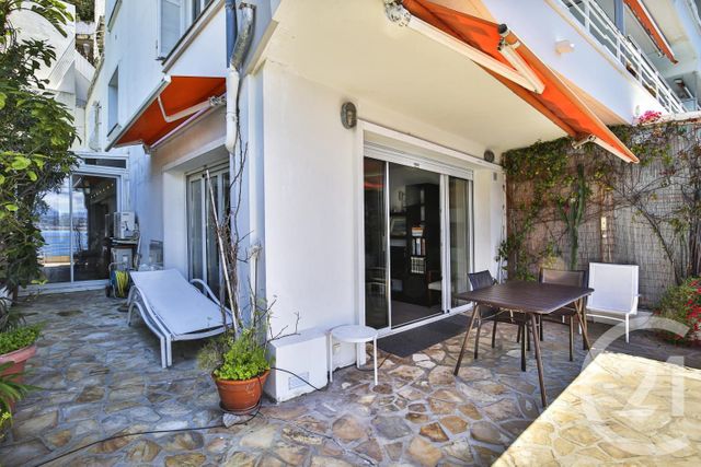 Appartement F2 à vendre - 2 pièces - 90.0 m2 - NICE - 06 - PROVENCE-ALPES-COTE-D-AZUR - Century 21 Lafage Transactions Appartement F2 à vendre - 2 pièces - 90.0 m2 - NICE - 06 - PROVENCE-ALPES-COTE-D-AZUR - Century 21 Lafage Transactions
