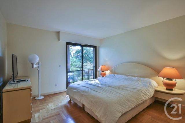 Afficher la photo en grand Appartement F6 à vendre - 6 pièces - 200.12 m2 - NICE - 06 - PROVENCE-ALPES-COTE-D-AZUR - Century 21 Lafage Transactions