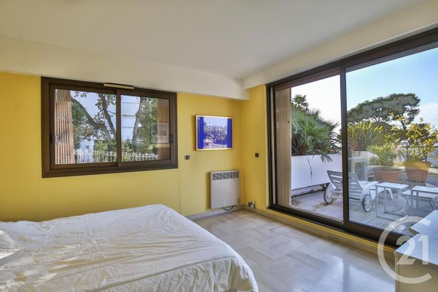 Afficher la photo en grand Appartement F6 à vendre - 6 pièces - 200.12 m2 - NICE - 06 - PROVENCE-ALPES-COTE-D-AZUR - Century 21 Lafage Transactions