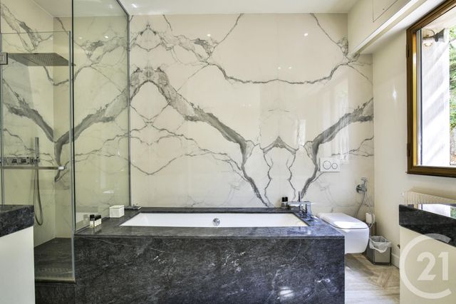 Appartement F3 à vendre - 3 pièces - 90.07 m2 - NICE - 06 - PROVENCE-ALPES-COTE-D-AZUR - Century 21 Lafage Transactions Appartement F3 à vendre - 3 pièces - 90.07 m2 - NICE - 06 - PROVENCE-ALPES-COTE-D-AZUR - Century 21 Lafage Transactions