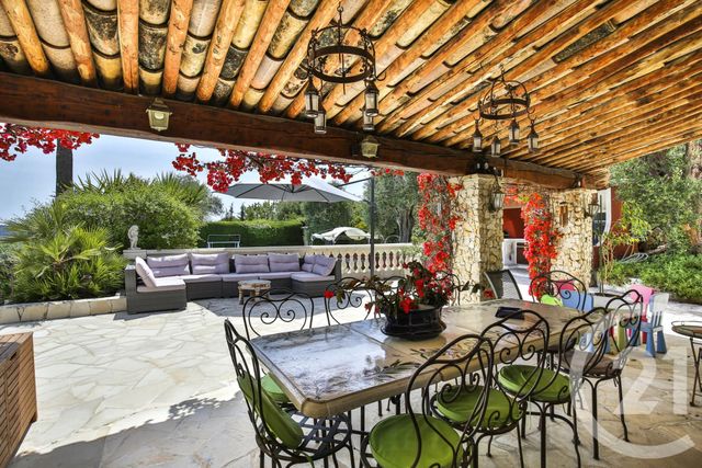 maison à vendre - 6 pièces - 214.13 m2 - NICE - 06 - PROVENCE-ALPES-COTE-D-AZUR - Century 21 Lafage Transactions maison à vendre - 6 pièces - 214.13 m2 - NICE - 06 - PROVENCE-ALPES-COTE-D-AZUR - Century 21 Lafage Transactions
