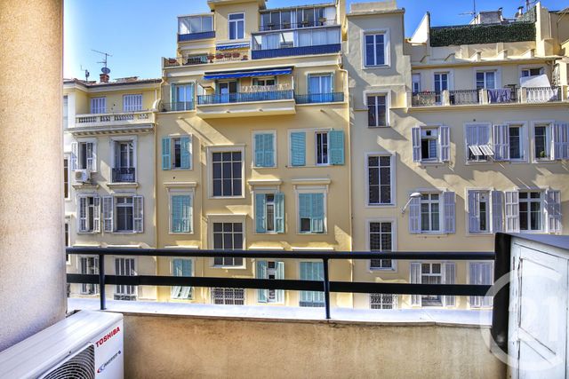 Afficher la photo en grand Appartement F4 à vendre - 4 pièces - 130.35 m2 - NICE - 06 - PROVENCE-ALPES-COTE-D-AZUR - Century 21 Lafage Transactions