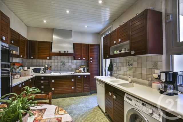 Afficher la photo en grand Appartement F4 à vendre - 4 pièces - 130.35 m2 - NICE - 06 - PROVENCE-ALPES-COTE-D-AZUR - Century 21 Lafage Transactions