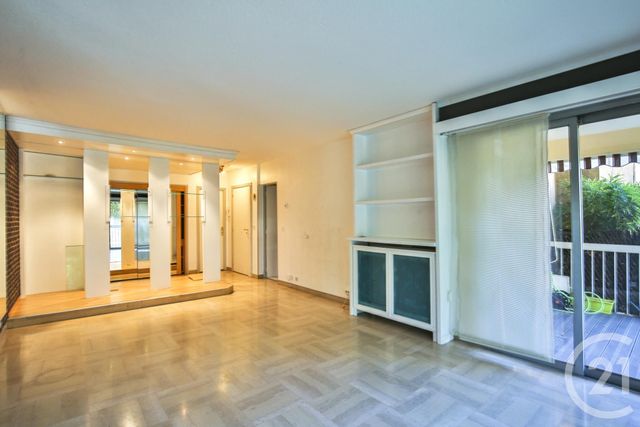 Afficher la photo en grand Appartement F2 à vendre - 2 pièces - 65.0 m2 - NICE - 06 - PROVENCE-ALPES-COTE-D-AZUR - Century 21 Lafage Transactions