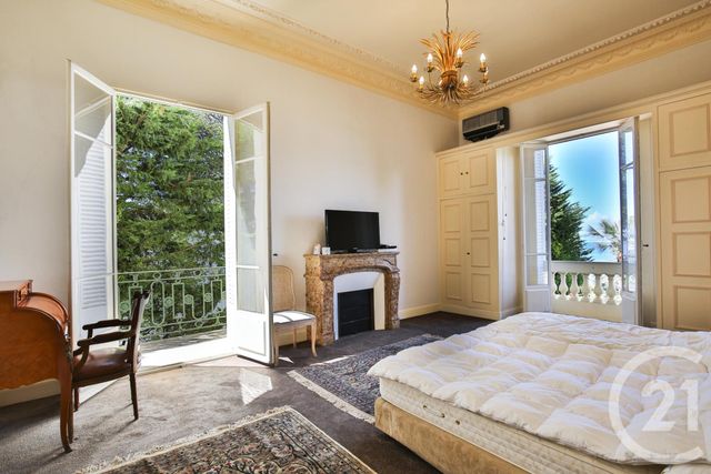 Afficher la photo en grand Appartement F6 à vendre - 6 pièces - 234.32 m2 - NICE - 06 - PROVENCE-ALPES-COTE-D-AZUR - Century 21 Lafage Transactions