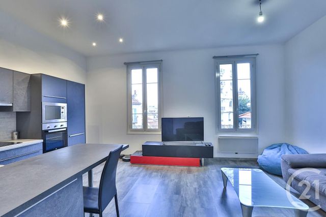Afficher la photo en grand Appartement F2 à vendre - 2 pièces - 41.0 m2 - NICE - 06 - PROVENCE-ALPES-COTE-D-AZUR - Century 21 Lafage Transactions