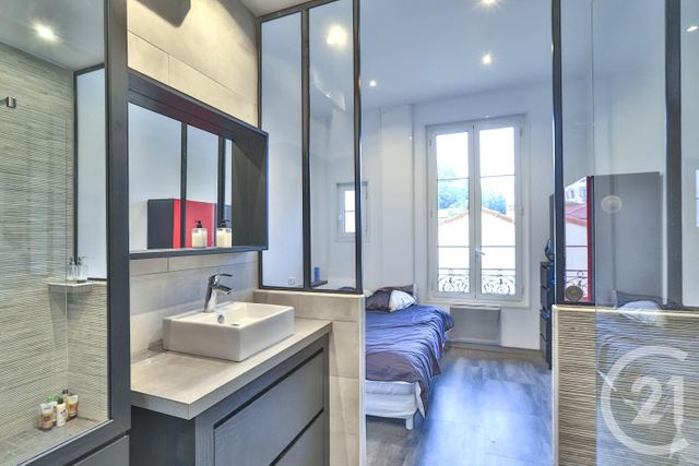 Afficher la photo en grand Appartement F2 à vendre - 2 pièces - 41.0 m2 - NICE - 06 - PROVENCE-ALPES-COTE-D-AZUR - Century 21 Lafage Transactions