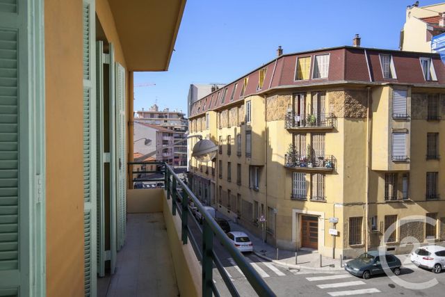 Afficher la photo en grand Appartement F2 à louer - 2 pièces - 38.68 m2 - NICE - 06 - PROVENCE-ALPES-COTE-D-AZUR - Century 21 Lafage Transactions