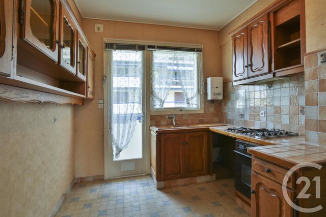 Afficher la photo en grand Appartement F3 à vendre - 3 pièces - 75.1 m2 - NICE - 06 - PROVENCE-ALPES-COTE-D-AZUR - Century 21 Lafage Transactions