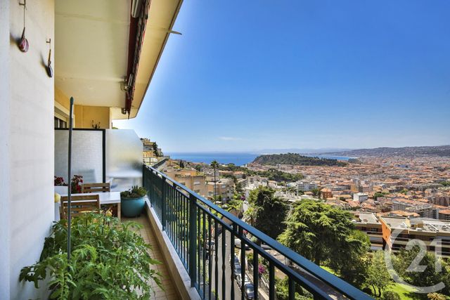 Afficher la photo en grand Appartement F3 à vendre - 3 pièces - 89.39 m2 - NICE - 06 - PROVENCE-ALPES-COTE-D-AZUR - Century 21 Lafage Transactions