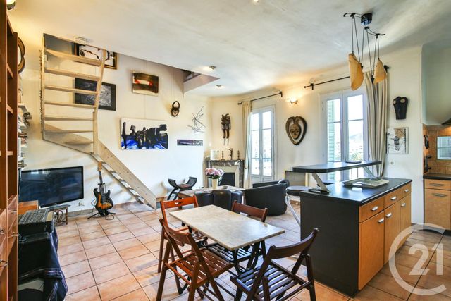 Afficher la photo en grand Appartement F2 à vendre - 2 pièces - 50.16 m2 - NICE - 06 - PROVENCE-ALPES-COTE-D-AZUR - Century 21 Lafage Transactions