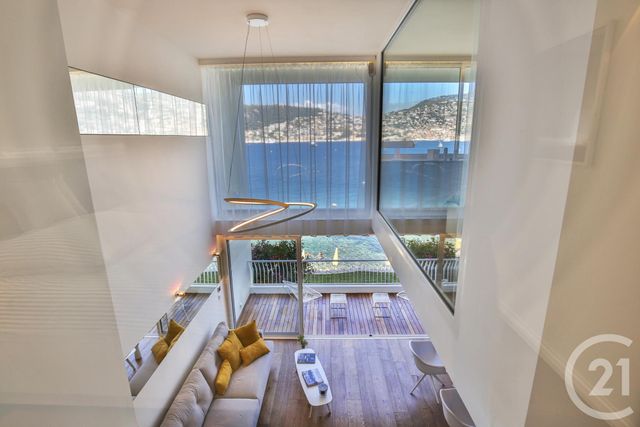 Afficher la photo en grand Appartement F3 à vendre - 3 pièces - 78.79 m2 - ST JEAN CAP FERRAT - 06 - PROVENCE-ALPES-COTE-D-AZUR - Century 21 Lafage Transactions