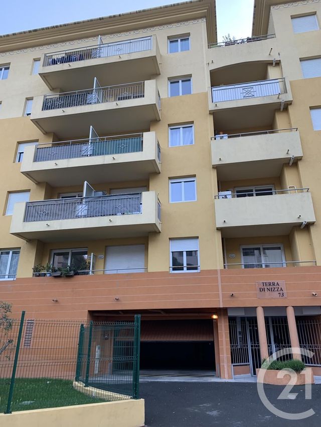 parking à louer - 10.0 m2 - NICE - 06 - PROVENCE-ALPES-COTE-D-AZUR - Century 21 Lafage Transactions