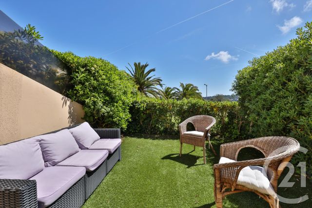 Studio à vendre - 1 pièce - 32.74 m2 - NICE - 06 - PROVENCE-ALPES-COTE-D-AZUR - Century 21 Lafage Transactions