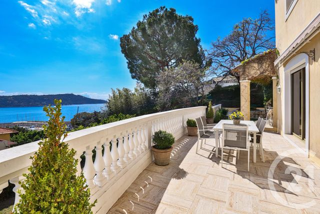 maison à vendre - 7 pièces - 331.0 m2 - VILLEFRANCHE SUR MER - 06 - PROVENCE-ALPES-COTE-D-AZUR - Century 21 Lafage Transactions