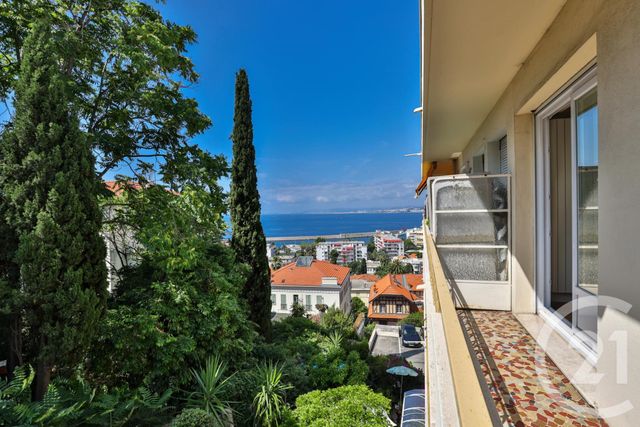 Appartement F2 à vendre - 2 pièces - 60.57 m2 - NICE - 06 - PROVENCE-ALPES-COTE-D-AZUR - Century 21 Lafage Transactions