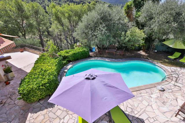 maison à vendre - 7 pièces - 250.0 m2 - LA TRINITE - 06 - PROVENCE-ALPES-COTE-D-AZUR - Century 21 Lafage Transactions