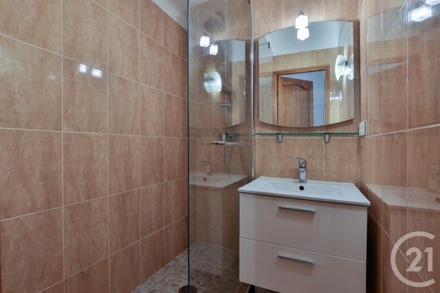 Appartement F2 à vendre - 2 pièces - 40.75 m2 - NICE - 06 - PROVENCE-ALPES-COTE-D-AZUR - Century 21 Lafage Transactions