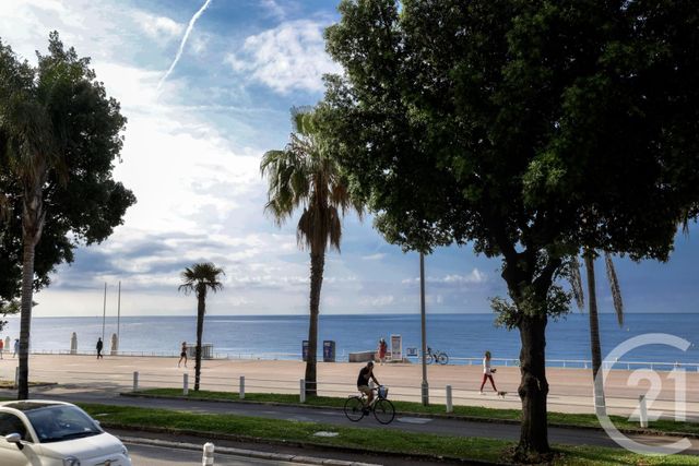 Appartement F4 à vendre - 4 pièces - 126.38 m2 - NICE - 06 - PROVENCE-ALPES-COTE-D-AZUR - Century 21 Lafage Transactions