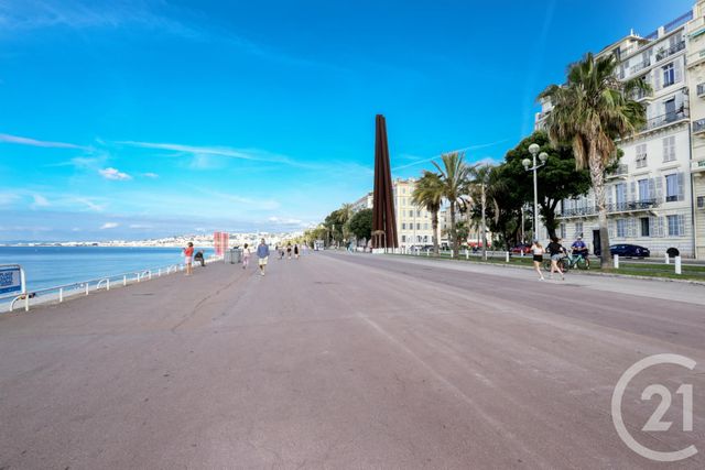 Appartement F4 à vendre - 4 pièces - 126.38 m2 - NICE - 06 - PROVENCE-ALPES-COTE-D-AZUR - Century 21 Lafage Transactions