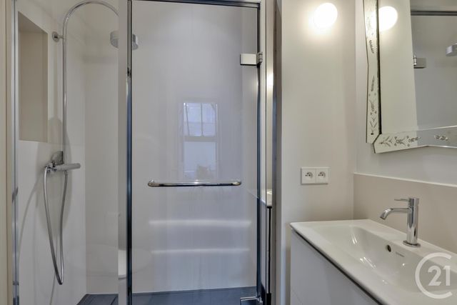 Appartement F4 à vendre - 4 pièces - 126.38 m2 - NICE - 06 - PROVENCE-ALPES-COTE-D-AZUR - Century 21 Lafage Transactions