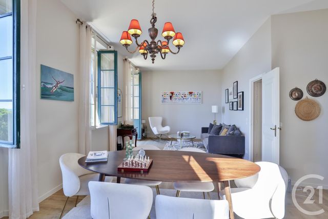 Appartement F4 à vendre - 4 pièces - 82.03 m2 - NICE - 06 - PROVENCE-ALPES-COTE-D-AZUR - Century 21 Lafage Transactions