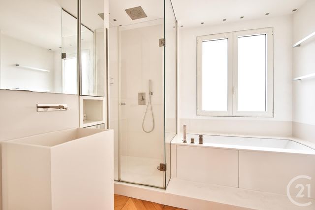 Appartement F3 à vendre - 3 pièces - 76.75 m2 - NICE - 06 - PROVENCE-ALPES-COTE-D-AZUR - Century 21 Lafage Transactions