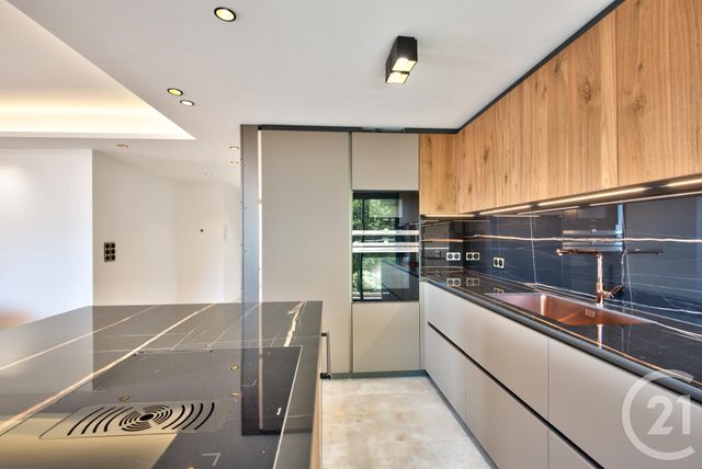 Appartement F3 à vendre - 3 pièces - 85.21 m2 - NICE - 06 - PROVENCE-ALPES-COTE-D-AZUR - Century 21 Lafage Transactions