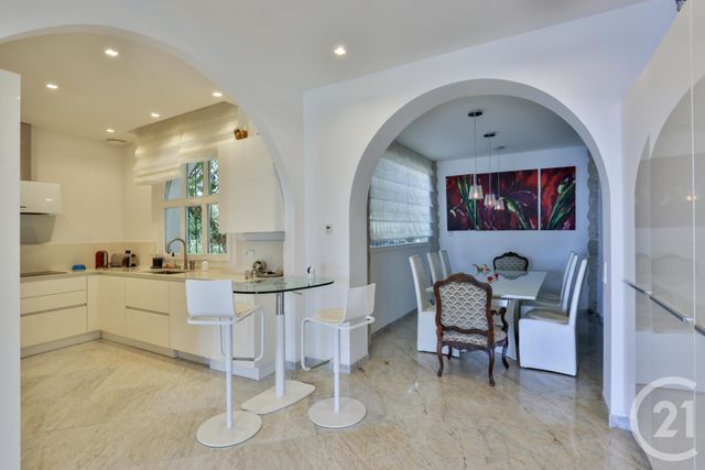 maison à vendre - 8 pièces - 300.0 m2 - VILLEFRANCHE SUR MER - 06 - PROVENCE-ALPES-COTE-D-AZUR - Century 21 Lafage Transactions