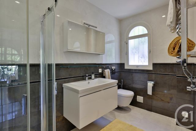 maison à vendre - 8 pièces - 300.0 m2 - VILLEFRANCHE SUR MER - 06 - PROVENCE-ALPES-COTE-D-AZUR - Century 21 Lafage Transactions