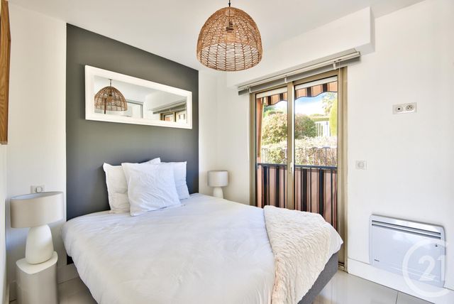 Afficher la photo en grand Appartement F2 à vendre - 2 pièces - 30.23 m2 - NICE - 06 - PROVENCE-ALPES-COTE-D-AZUR - Century 21 Lafage Transactions