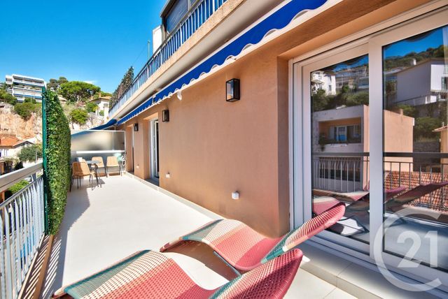 Afficher la photo en grand Appartement F2 à vendre - 2 pièces - 39.0 m2 - VILLEFRANCHE SUR MER - 06 - PROVENCE-ALPES-COTE-D-AZUR - Century 21 Lafage Transactions