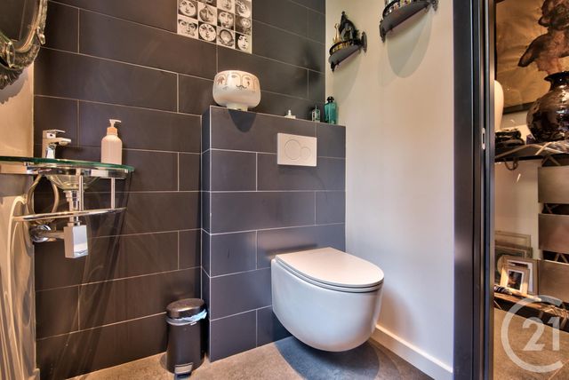 maison à vendre - 7 pièces - 206.03 m2 - NICE - 06 - PROVENCE-ALPES-COTE-D-AZUR - Century 21 Lafage Transactions